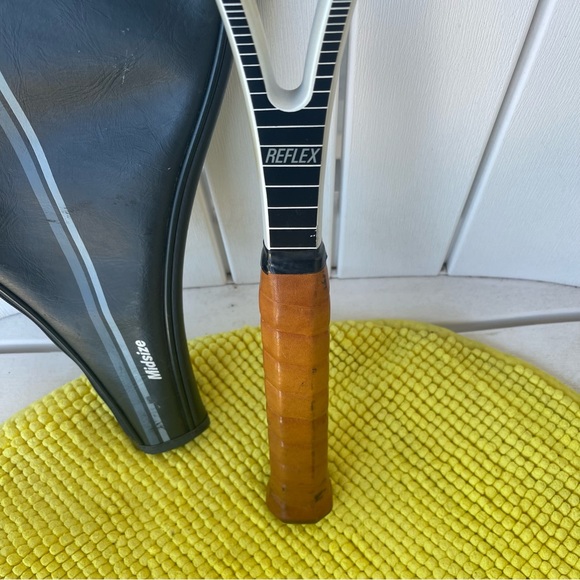 WILSON REFLEX MIDSIZE TENNIS RACQUET - Picture 6 of 6